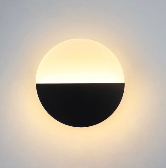 Modern Outdoor Wall Light - 3000K Warm White, Die-cast Aluminium - Black