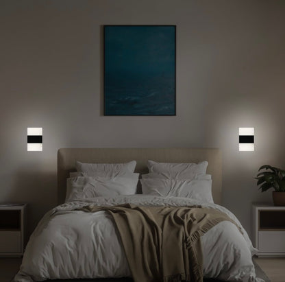 Modern Outdoor Wall Light - 3000K Warm White, Die-cast Aluminium - White
